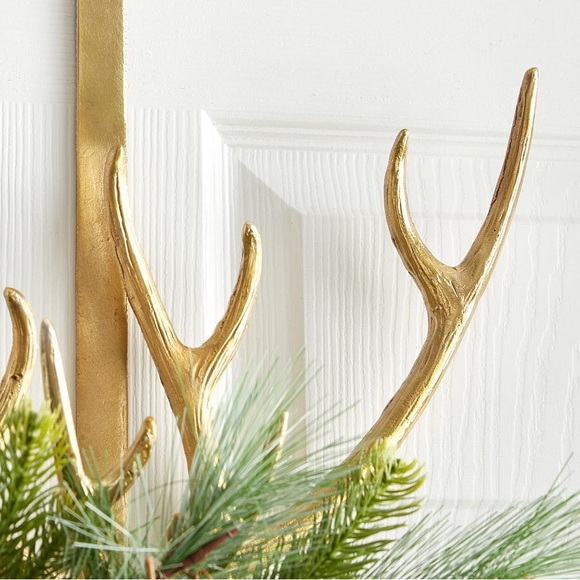 Pottery Barn Country Cabin Chic Antler Wreath Hanger - Brass Color 🦌 - Picture 2 of 16